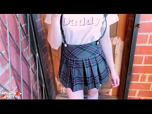 ❤️ Школачы Сосут анын Дик терең жана трахает ордуна класстар. Секс видео ky.xxxner.ru ️❤
