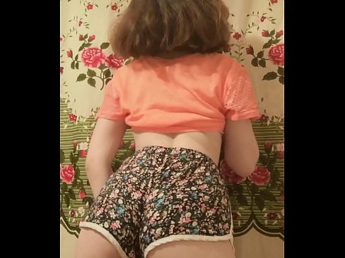 ❤️ Сексуалдуу жаш наристе камерада шорты чечип жатат Секс видео ky.xxxner.ru ️❤